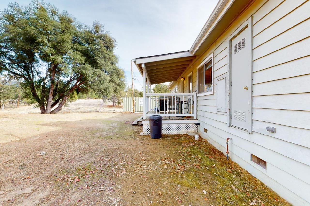 Home On The Range Ahwahnee Exterior photo